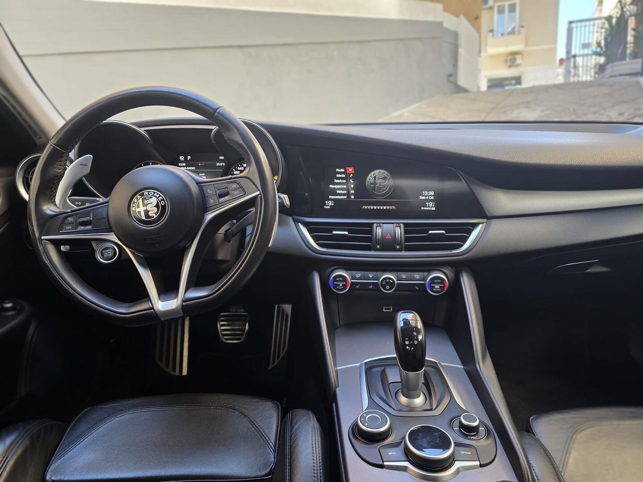 ALFA ROMEO GIULIA 2.2 210 CV AT8 AWD Q4 VELOCE