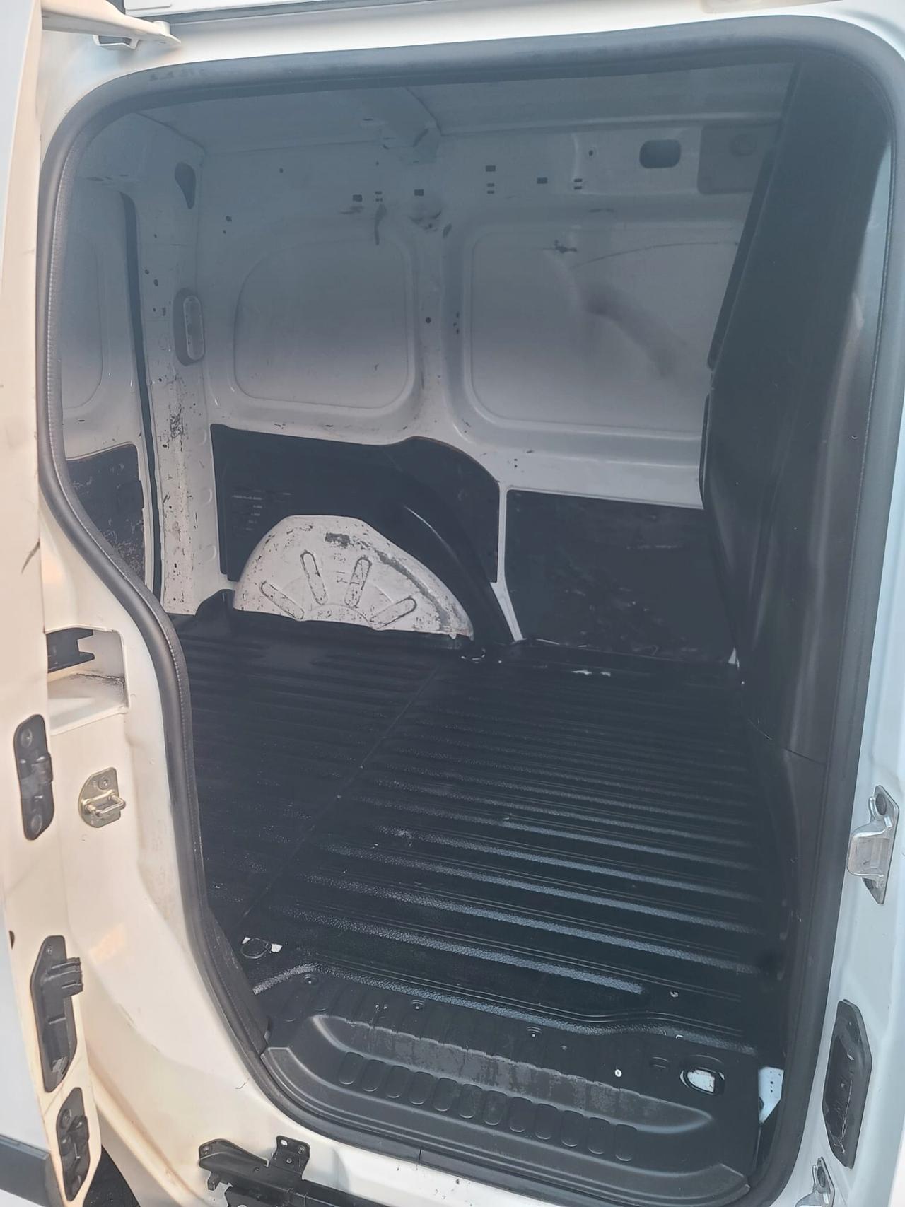 Renault KANGOO 1.5 DCI