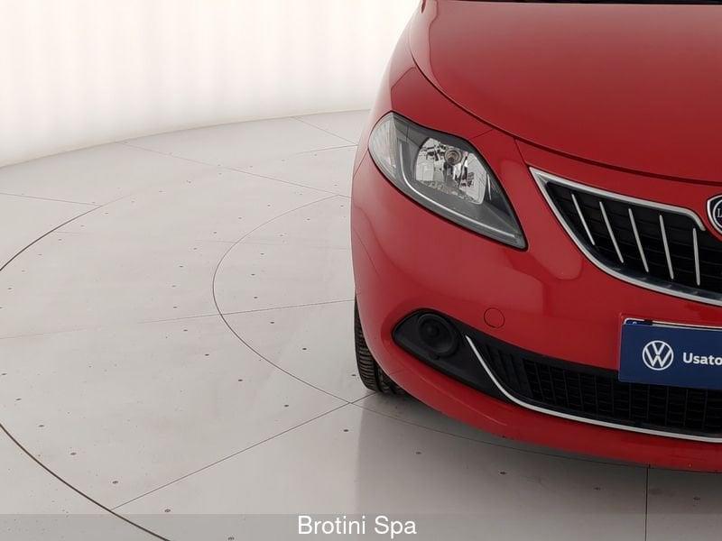 Lancia Ypsilon Ypsilon 1.0 FireFly 5 porte S&S Hybrid Ecochic Silver