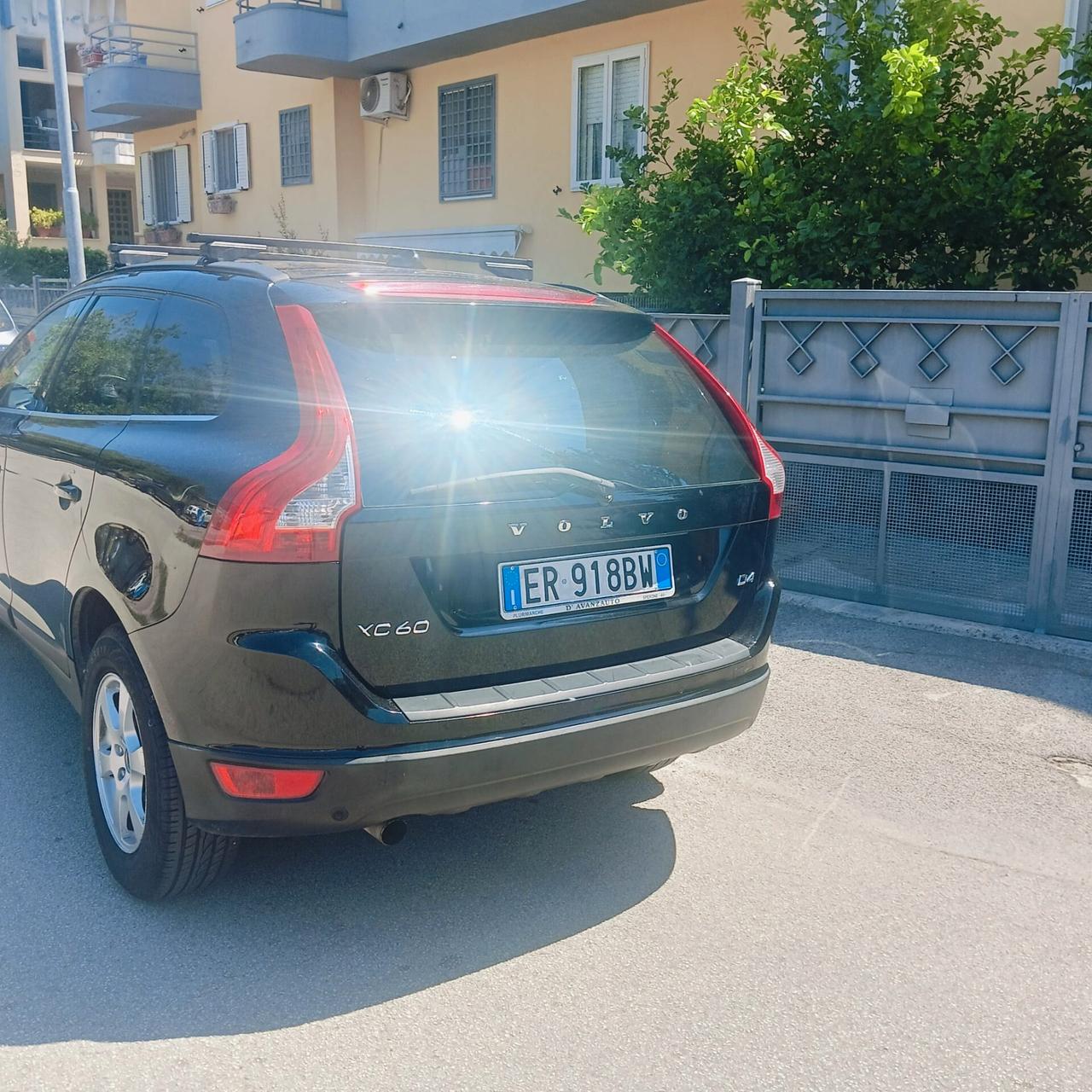 Volvo XC 60 XC60 D5 AWD Geartronic Kinetic