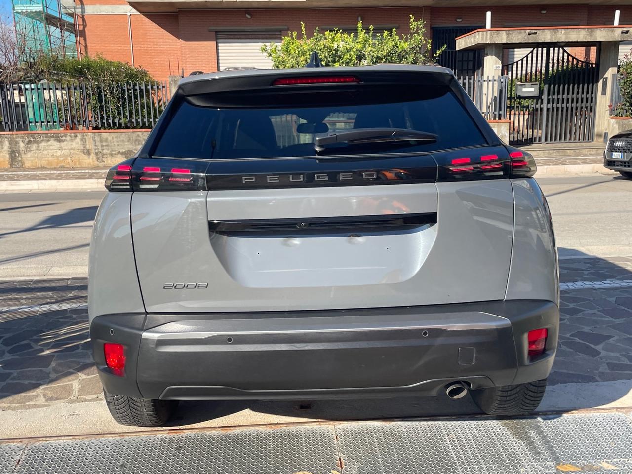 Peugeot 2008 PureTech 100 S&S Allure