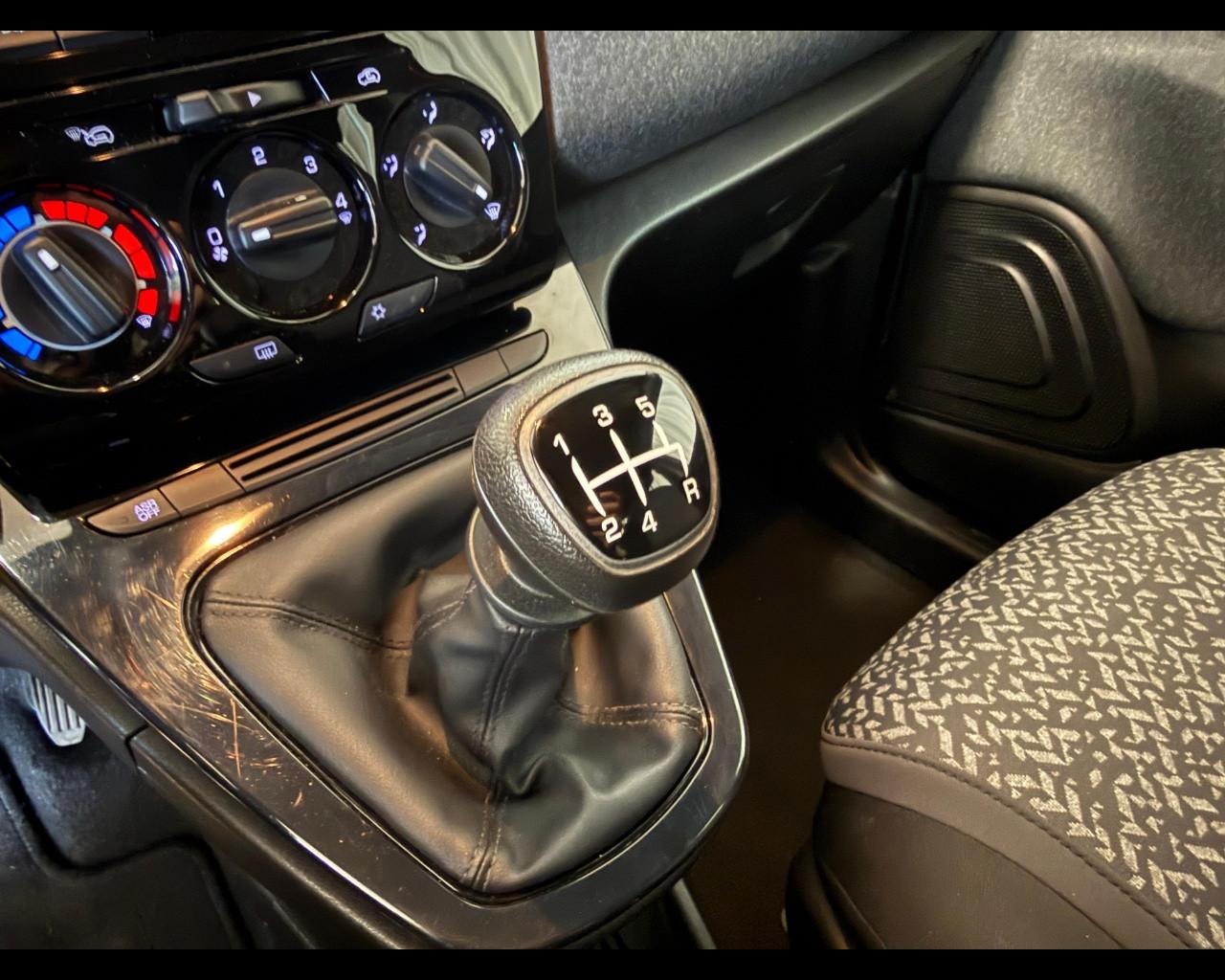 LANCIA Ypsilon 3ª serie - Ypsilon 1.2 69 CV 5 porte GPL Ecochic Elefantino Blu