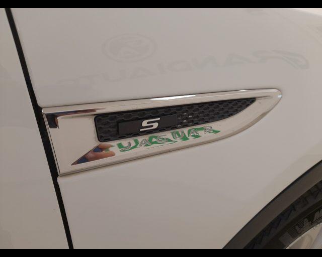 JAGUAR E-Pace - 2.0d i4 awd 180cv auto my19