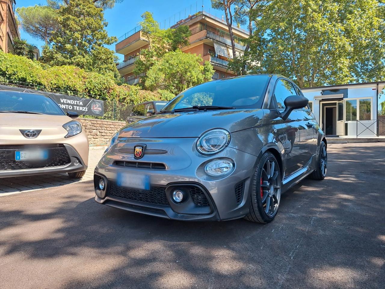 Abarth 695 1.4 Turbo T-Jet 180 CV 70°