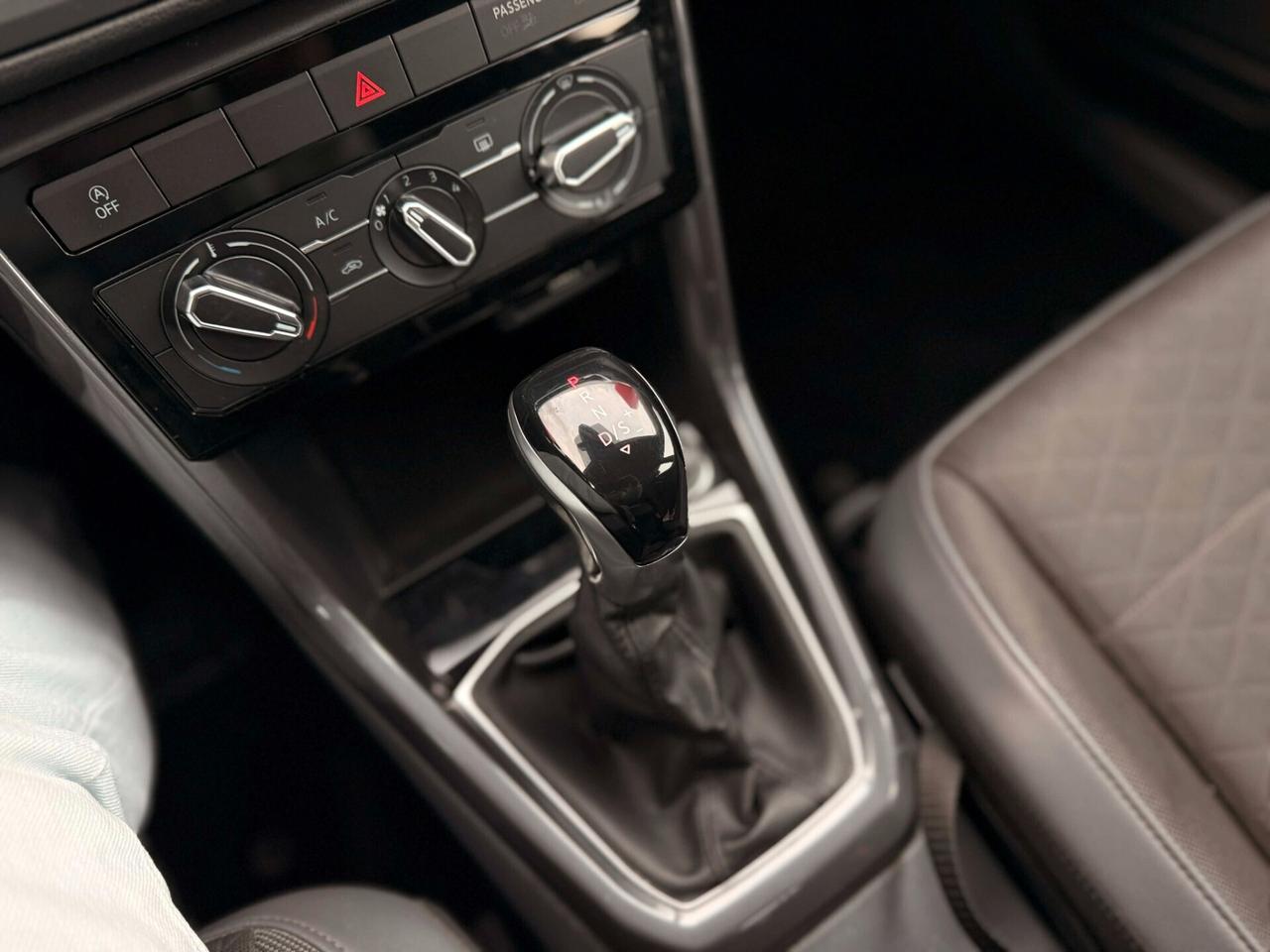 Volkswagen T-Cross 1.6 TDI DSG SCR Advanced BMT BELLA