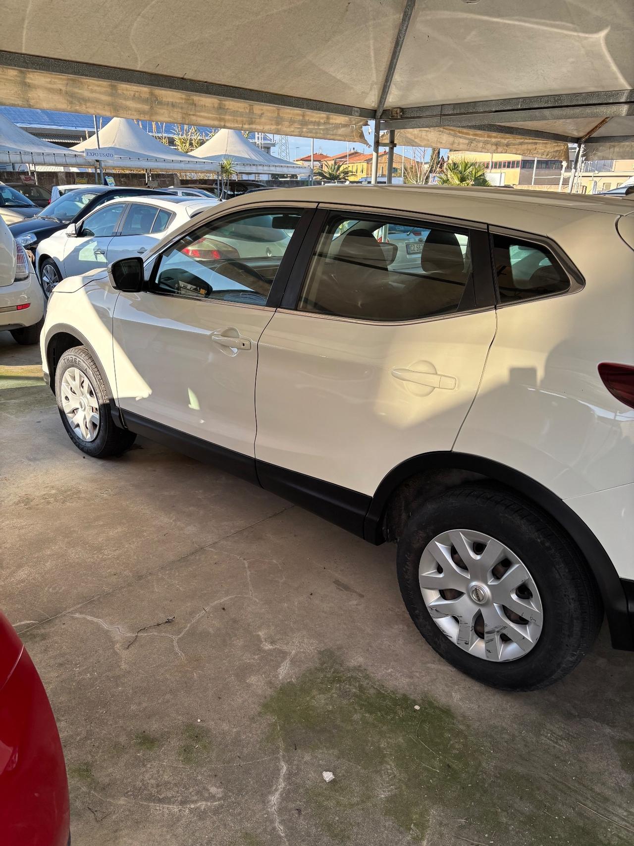 Nissan Qashqai 1.5 dCi Visia