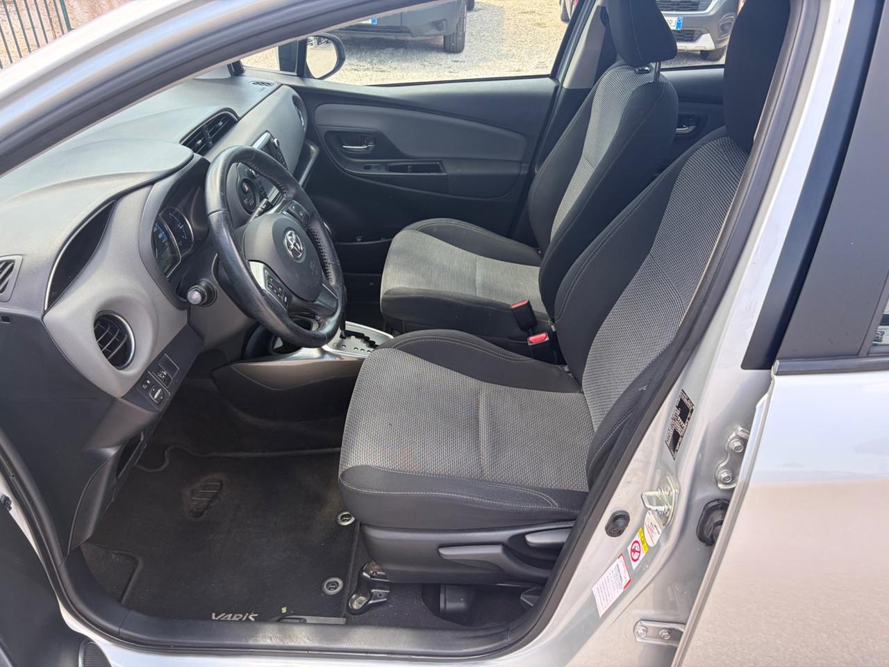 Toyota Yaris 1.5 130 Hybrid 5 porte Lounge