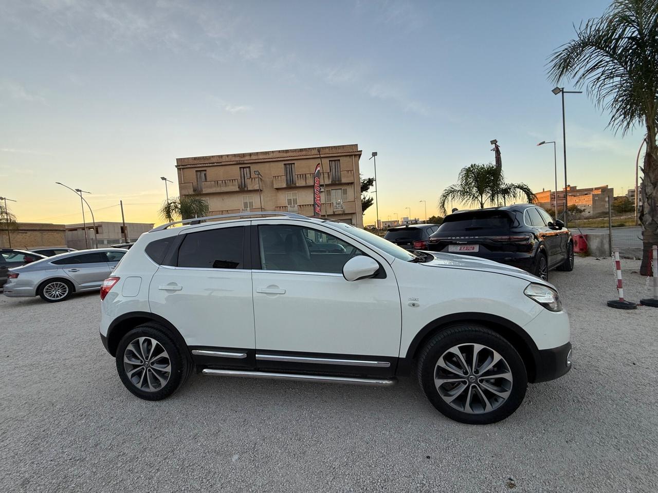 Nissan Qashqai 2.0 dCi DPF Tekna
