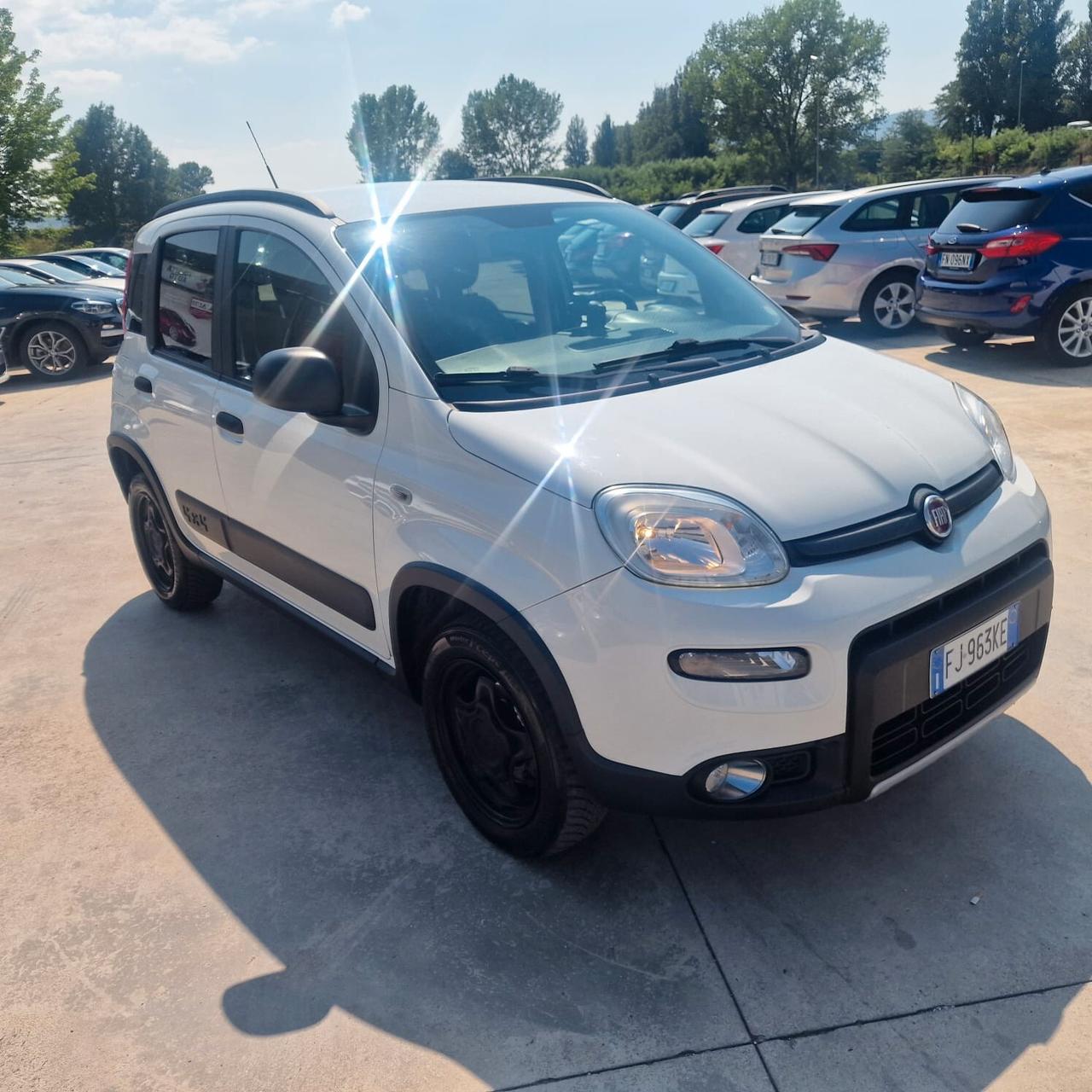 Fiat Panda 1.3 MJT 95 CV S&S 4x4 eld BLOCCO DEL DIFFERENZIALE DI SERIE