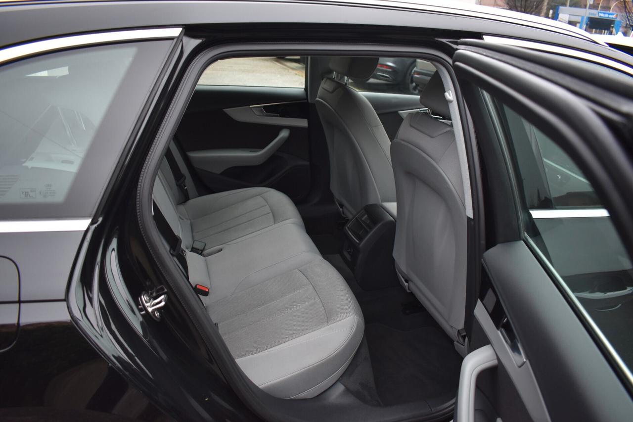 Audi A4 Avant 40 2.0 Tdi Mhev Quattro S-tronic 204cv