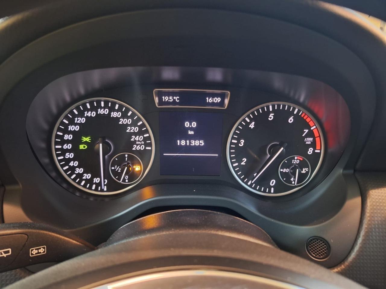 Mercedes-benz A 180, 1.6 b. Euro 6 b