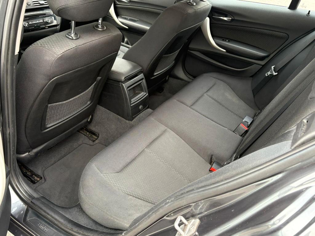 BMW Serie 1 5 Porte 116d Sport 5p OK NEOPATENTATI