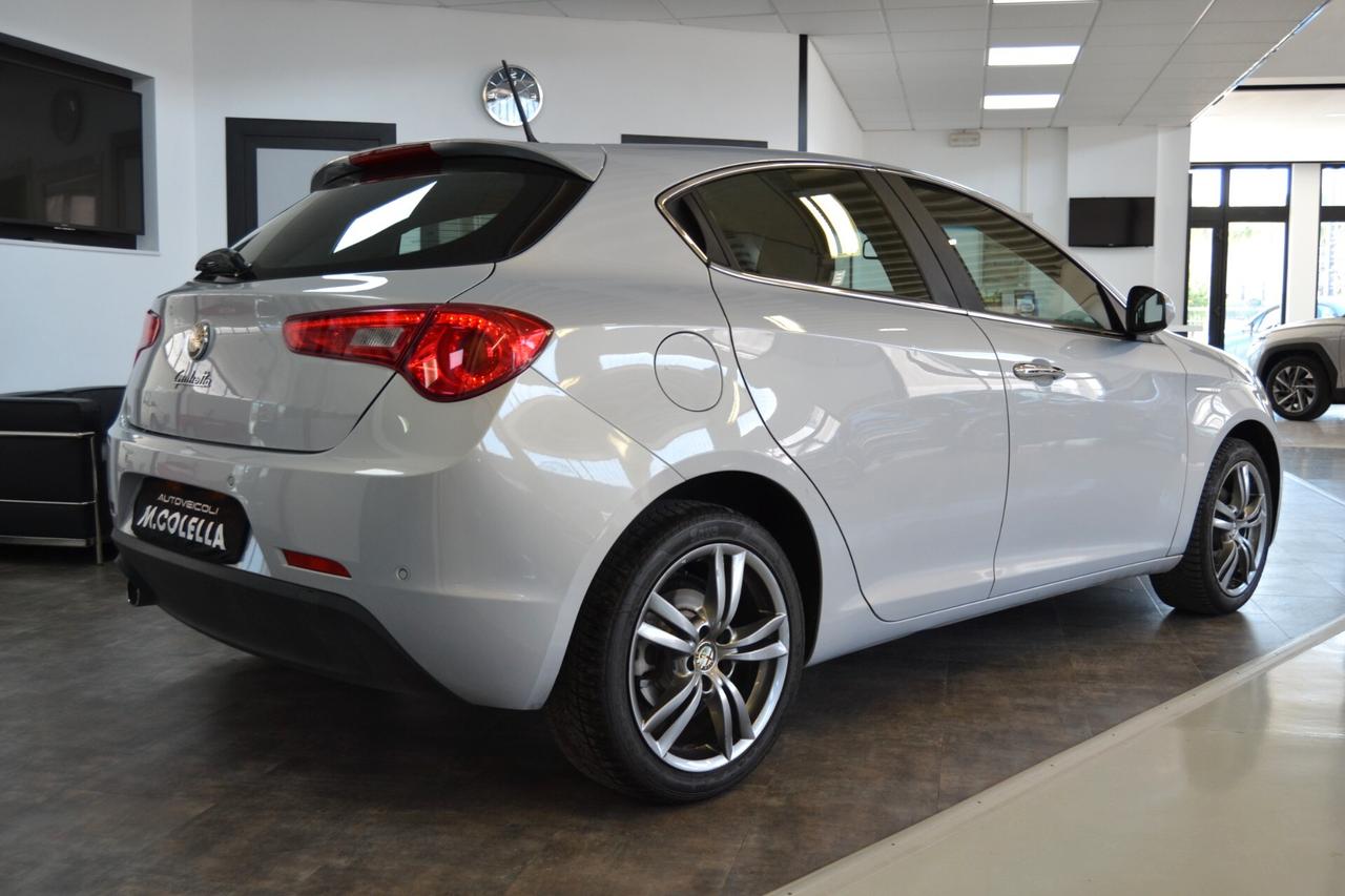Alfa Romeo Giulietta 1.6 JTDm 120 CV Super Navi/Cruise
