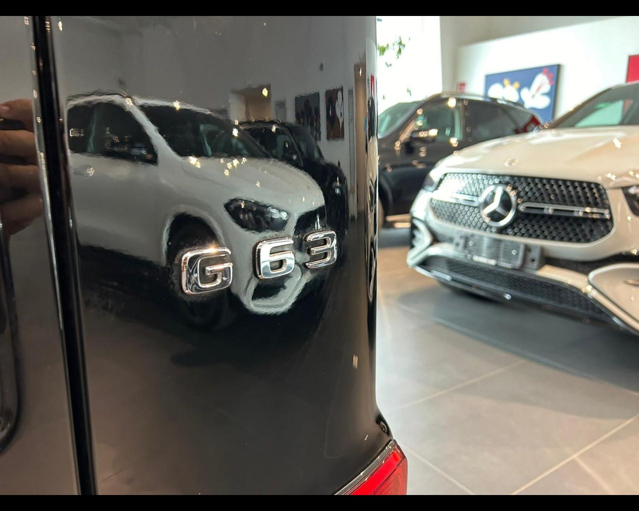 Mercedes-Benz Classe G - W463 2018 - G AMG 63 585cv auto