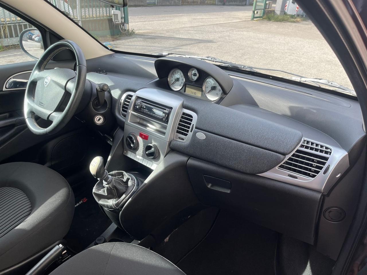 Lancia Ypsilon 1.2 Versus GPL 151000 km