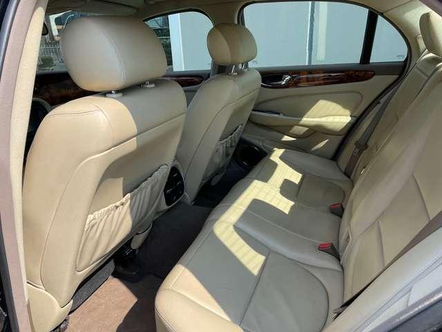 Jaguar XJ6 3.0 V6