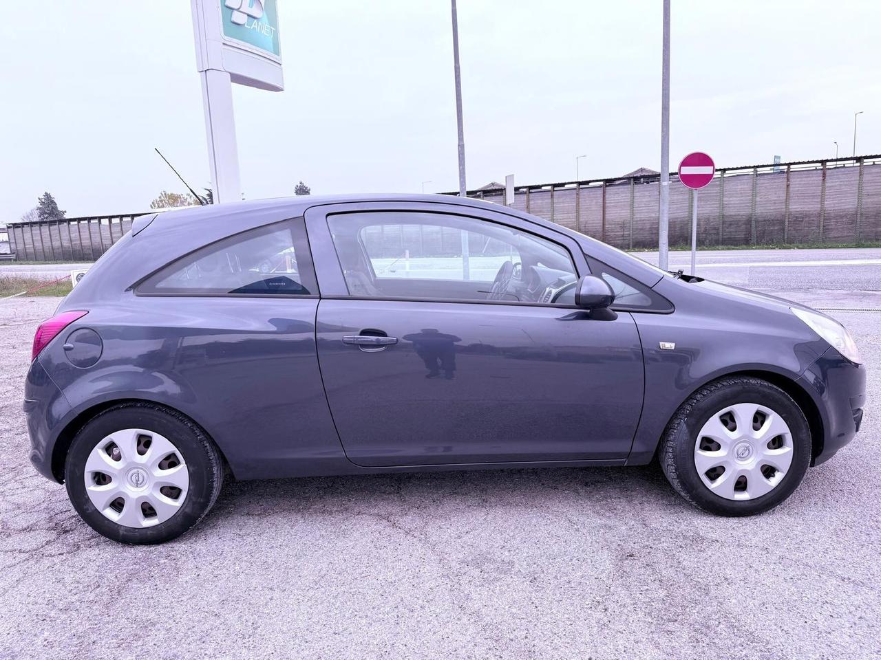 Opel Corsa 1.2 3 porte Sport Ok neopatentati