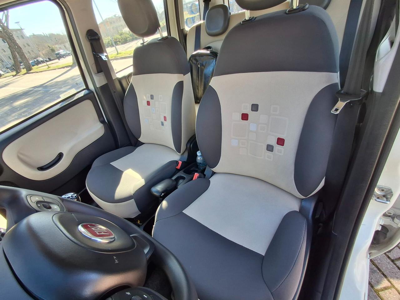 Fiat Panda 1.2 EasyPower Lounge BENZ/GPL