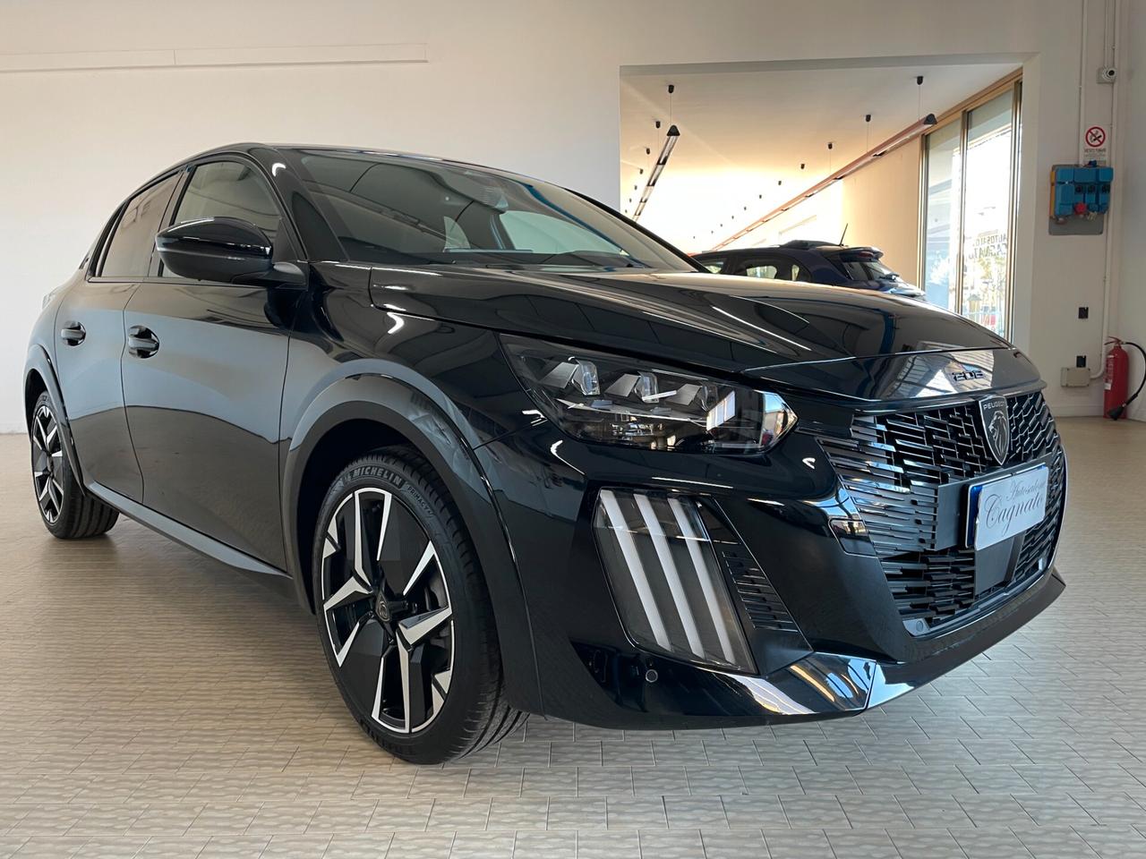 Peugeot 208 Hybrid 136 e-DCS6 GT 2025 NERO PERLA