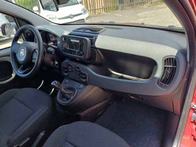 FIAT New Panda 1000 HYBRID 70 CV PACK CITY STEREO USB ITALIA