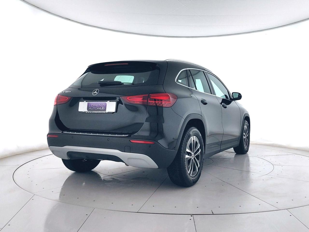 Mercedes-Benz GLA 180 d Advanced auto NEOPATENTATI+CAMERA+LED