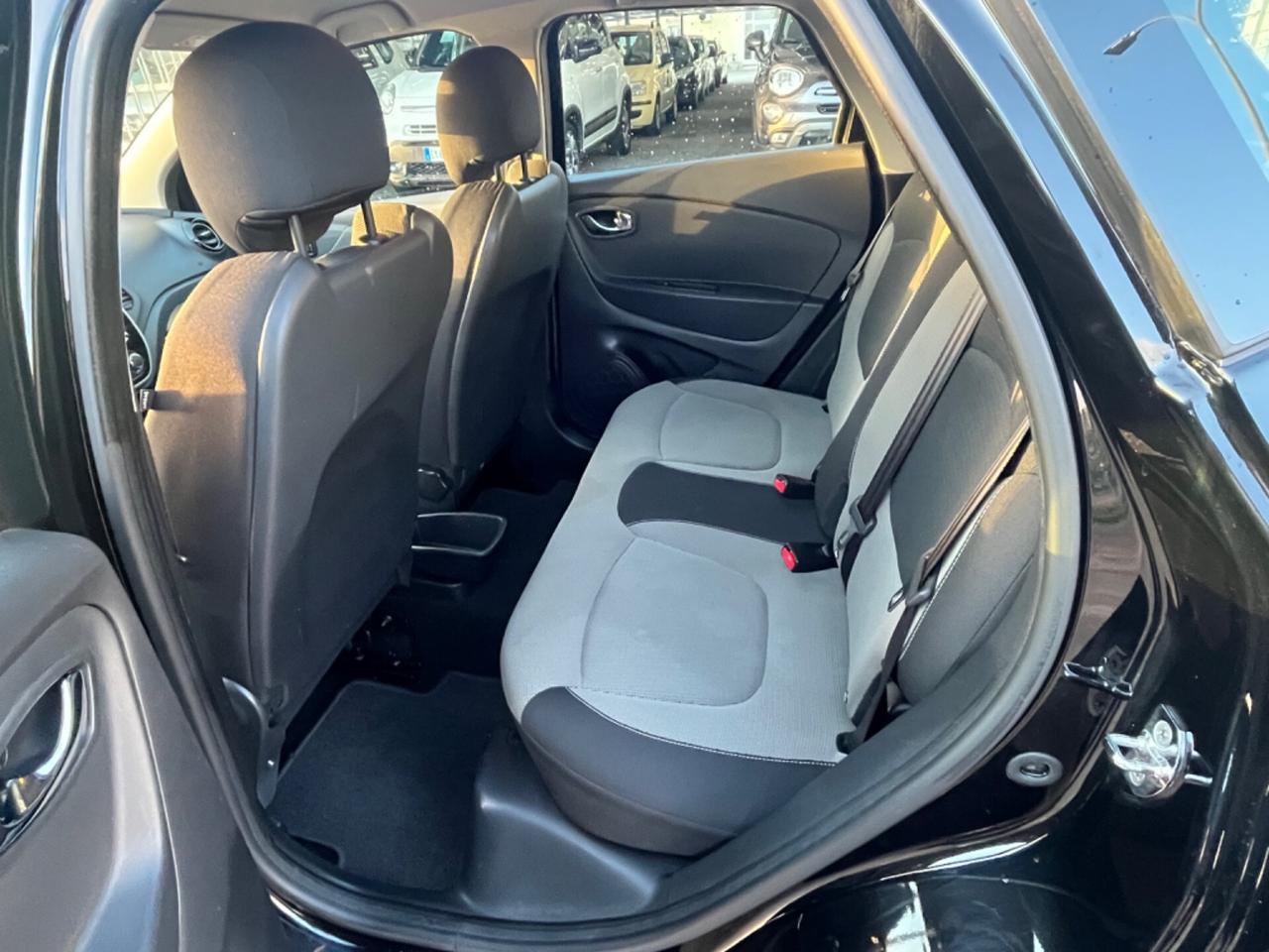 Renault Captur 1.5 dCi Start&Stop Wave Unipro 2014