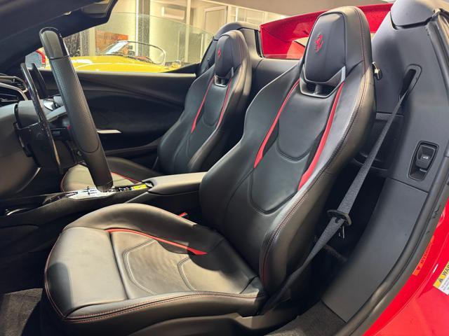 FERRARI 296 GTS GTS / IVA ESPOSTA / LIFT / VOLANTE CARBONIO