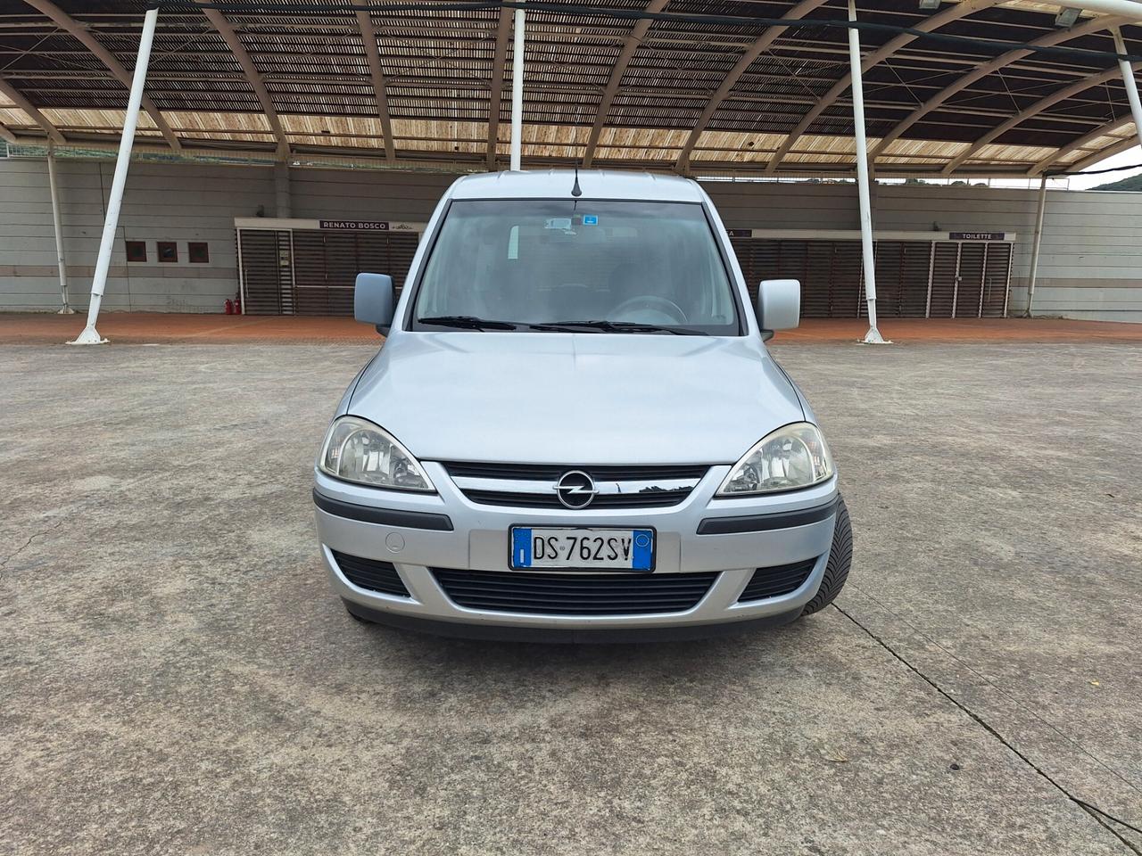 Opel Combo 1.6 CNG Metano 5p. GANCIO TRAINO