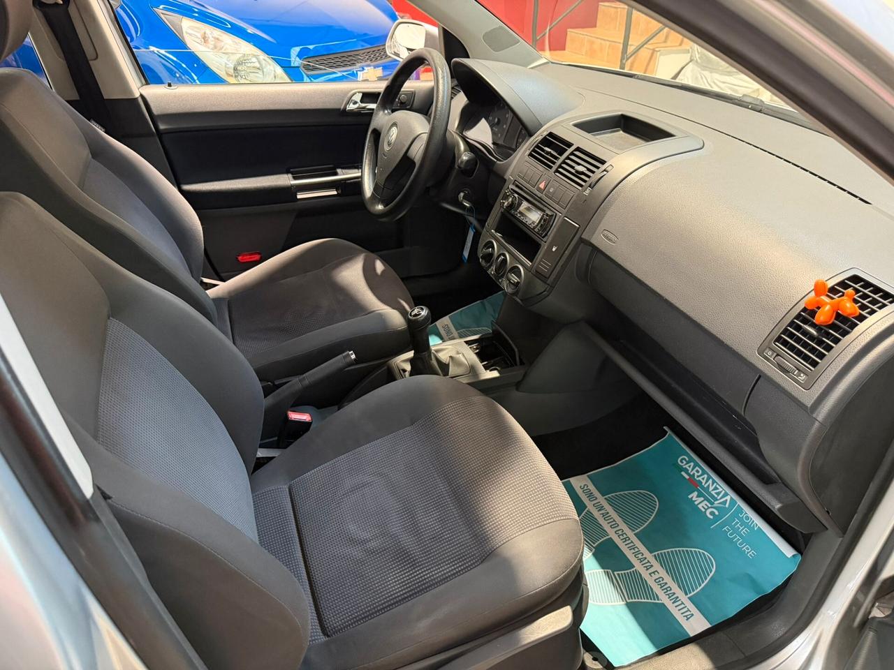 Volkswagen Polo 1.4/80CV 16V 5p. Comfort. BiFuel G