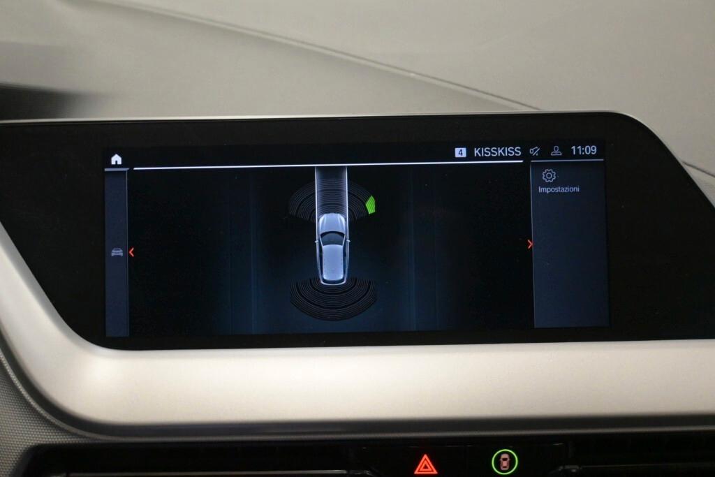 BMW 116D 115CV STEPTRONIC BUSINESS ADVANTAGE ( FARI LED - BMW DIGITAL COCKPIT - NAVI - MIRROR - PDC )