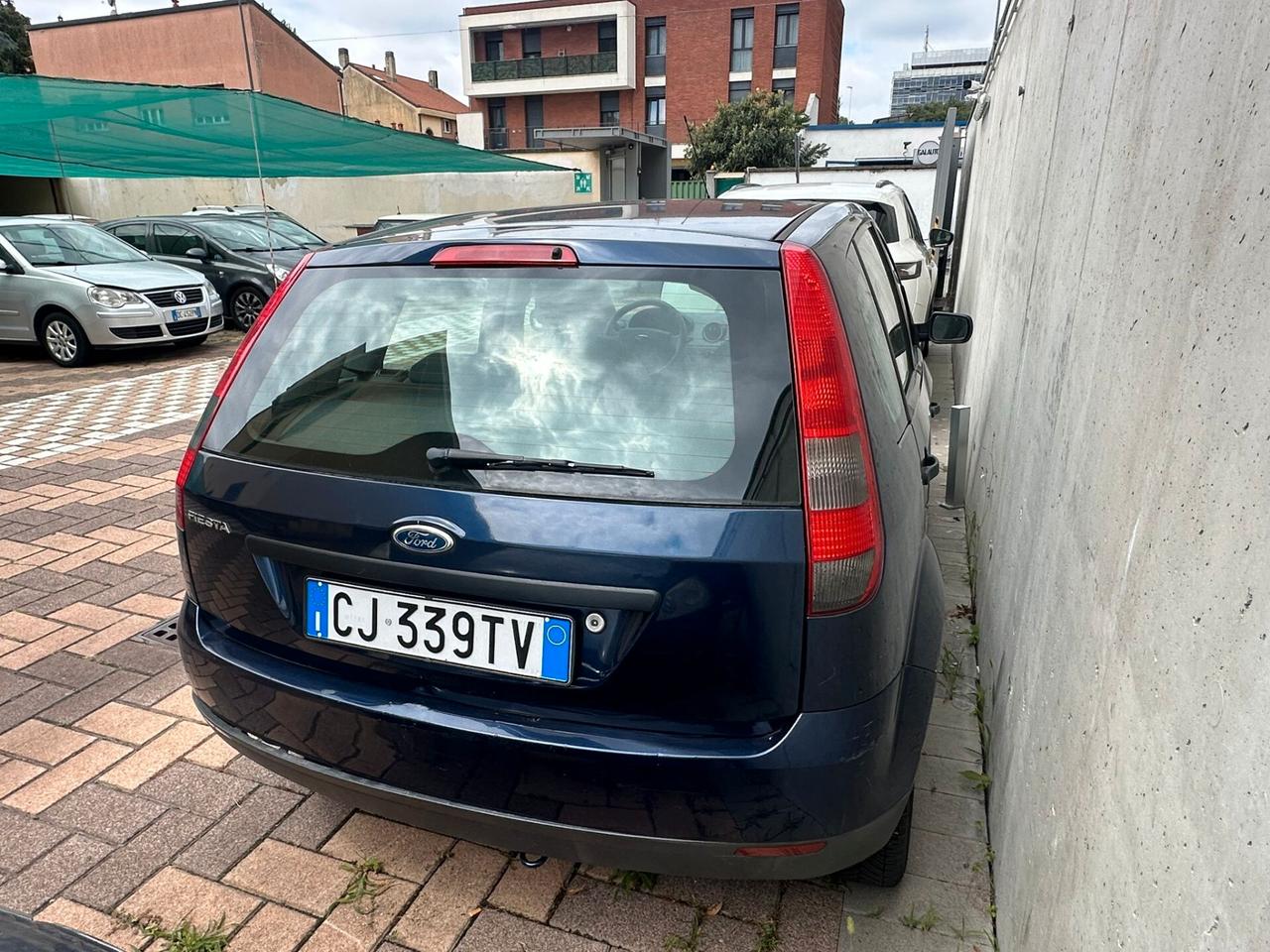 Ford Fiesta 1.2 16V 5p. Benzina