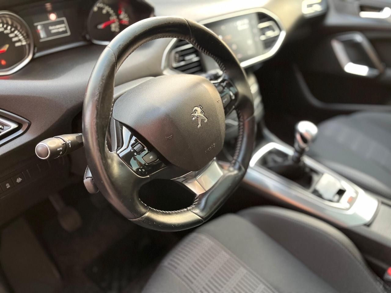 Peugeot 308 ALLURE