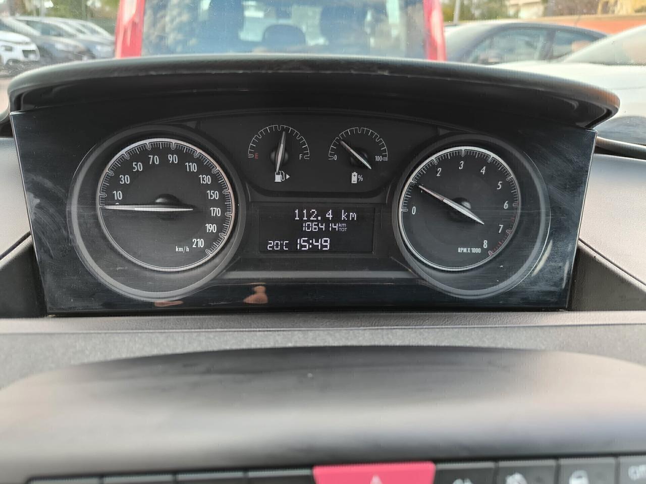 Lancia Ypsilon 1.0 FireFly 5 porte S&S Hybrid Ecochic Silver