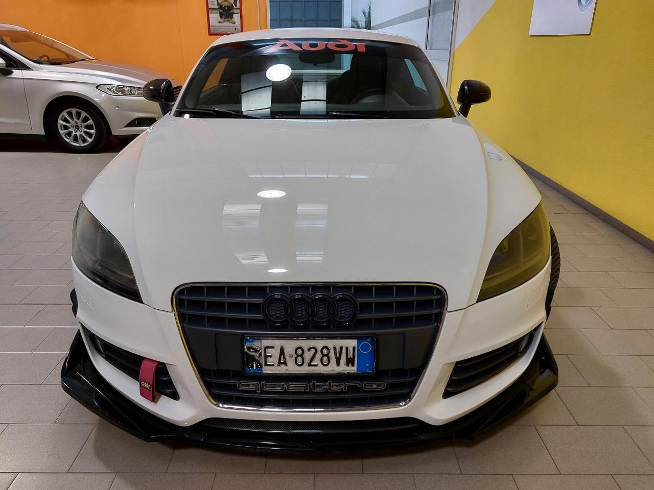 Audi TT Coupe 2.0 tfsi S-LINE