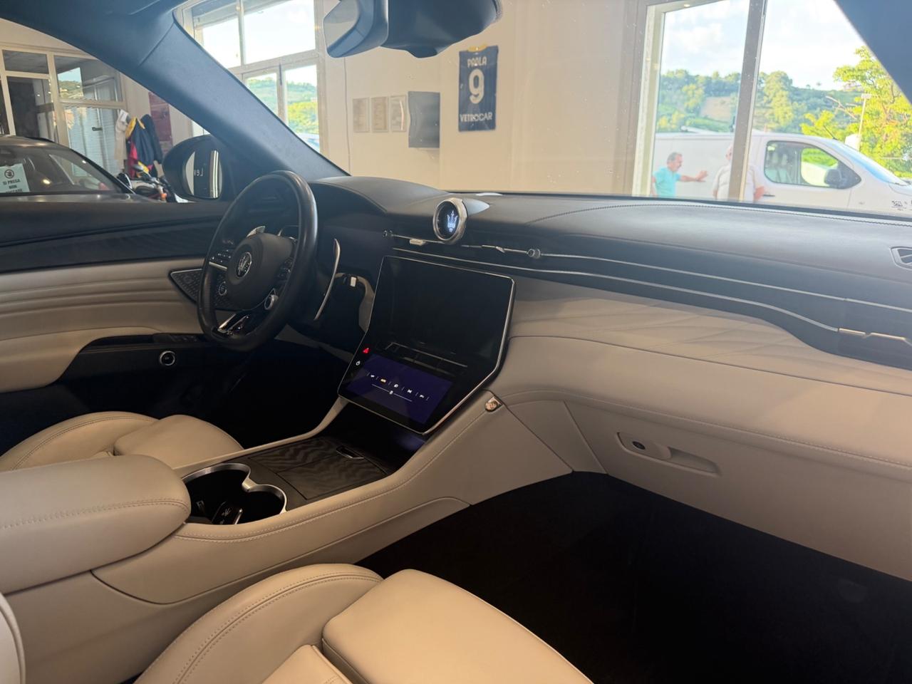 Maserati Grecale MHEV 300 CV AWD GT