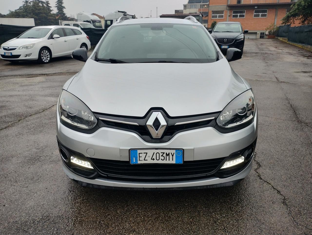 RENAULT MEGANE 1.5 dCI 110CV SportTour Limited 2015