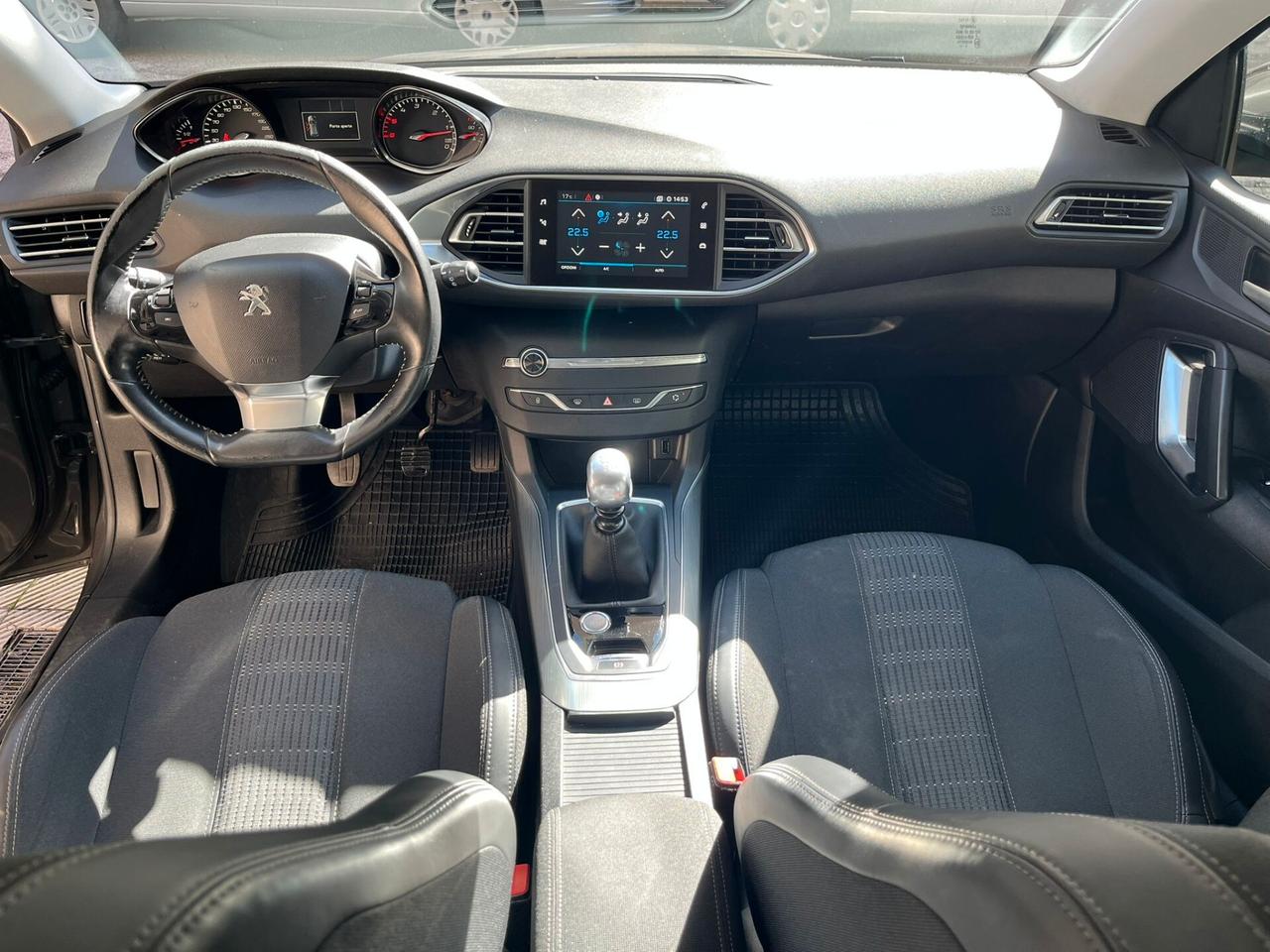 Peugeot 308 1.6 HDI - PERFETTA - 2018