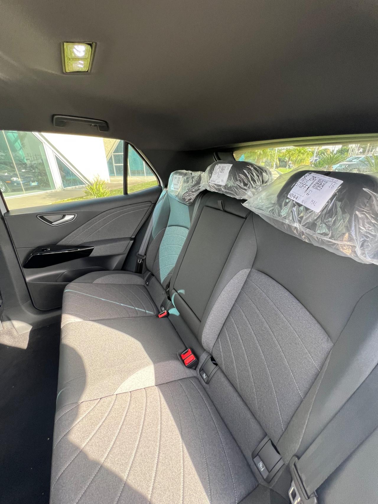 Volkswagen ID.3 Pure Edition Plus Possibilità noleggio no scoring