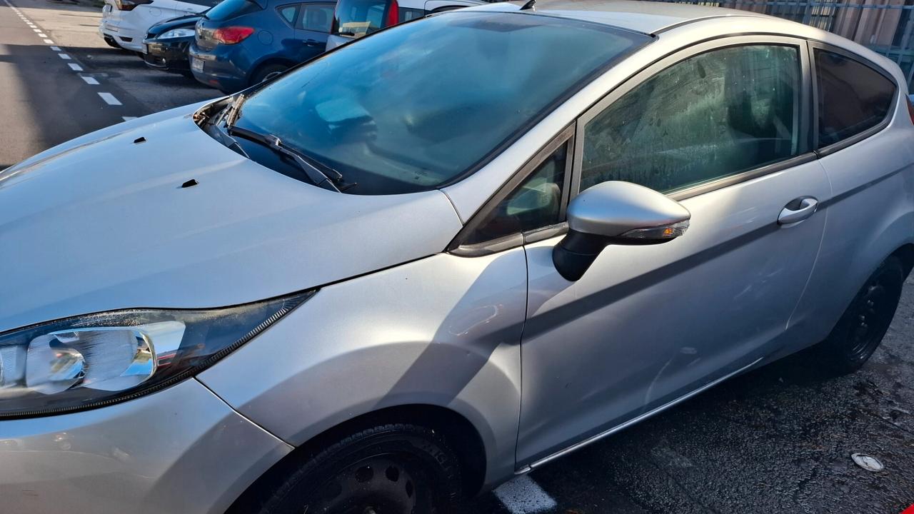 Ford Fiesta 1.5 TDCi 75CV 3 porte