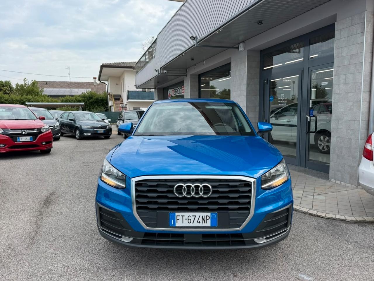 Audi Q2 1.6 Diesel Cambio Automatico Neopatentati
