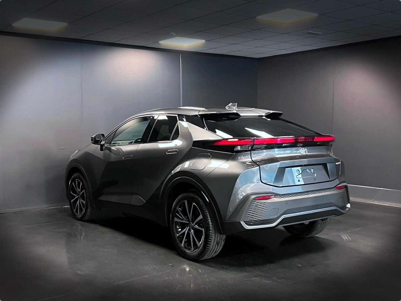 TOYOTA C-HR 2.0 152CV (223CV) PHEV TREND KM0