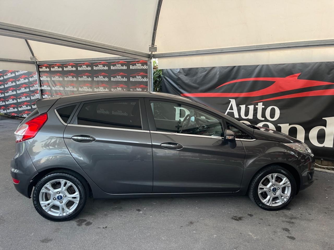 Ford Fiesta 1.5 TDCi 5 porte Titanium