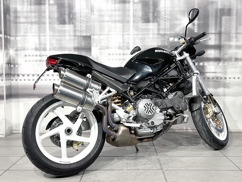 Ducati Monster S4R 996
