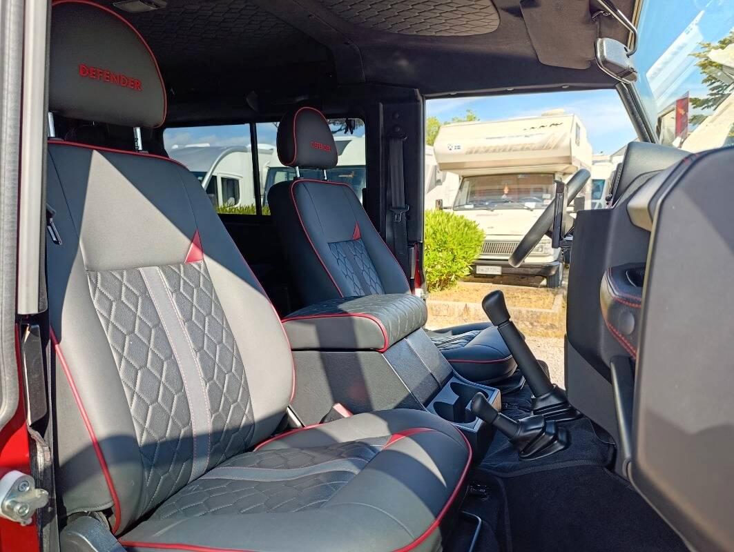 Land Rover Defender 90 SW 2.2 td SW