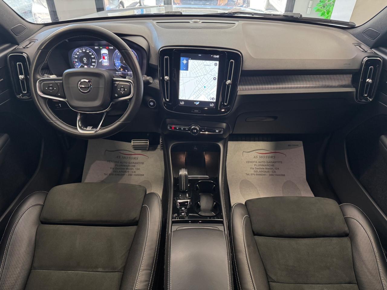 Volvo XC40 D3 2.0 150 Cv R-design Finanziabile