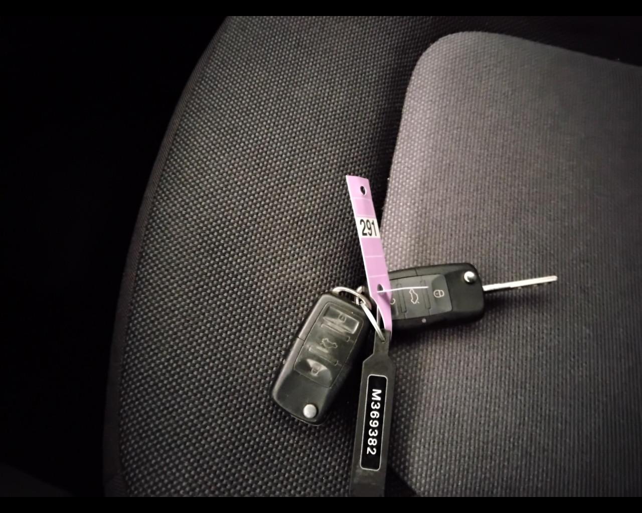 VOLKSWAGEN New Beetle Cabrio - New Beetle Cabrio 1.6