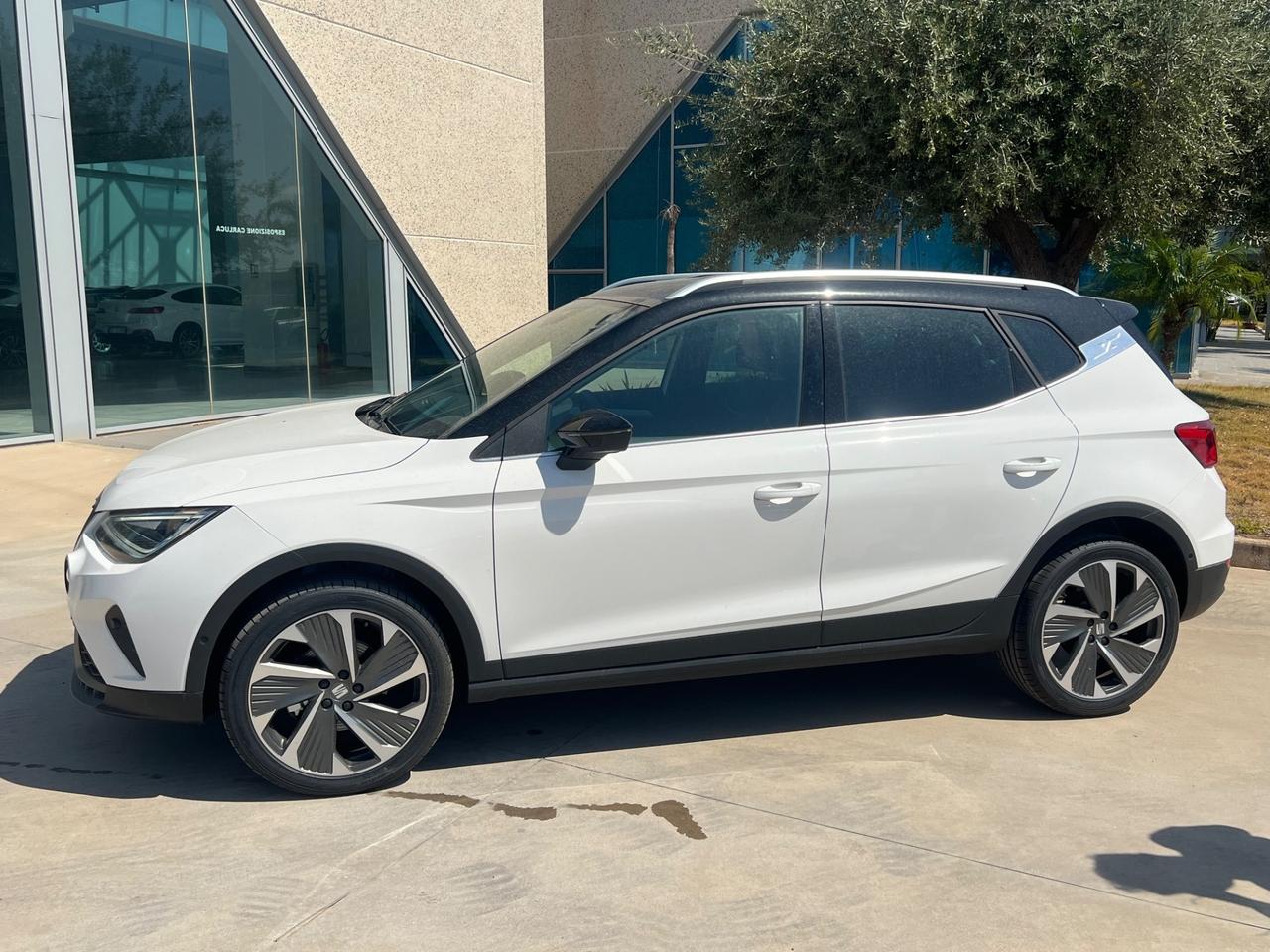 SEAT Arona ecotsi FR 110cv possibilità noleggio no scoring