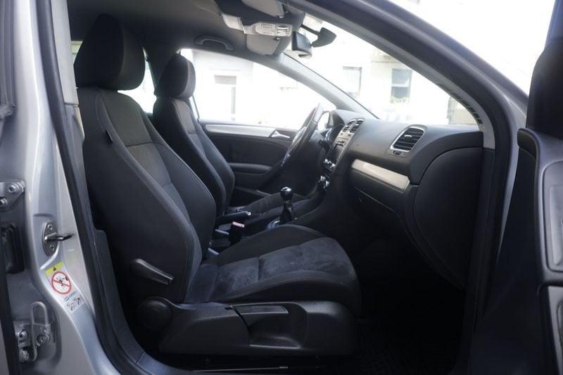 Volkswagen Golf Volkswagen Golf 2.0 TDI 140CV DPF 5p. Highline Unicoproprietario