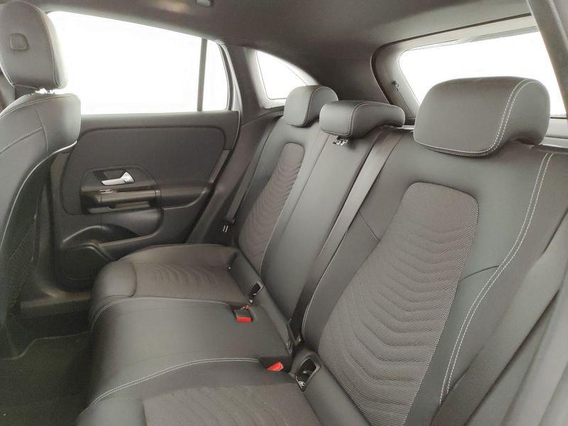 Mercedes-Benz GLA GLA 180 d Automatic Sport