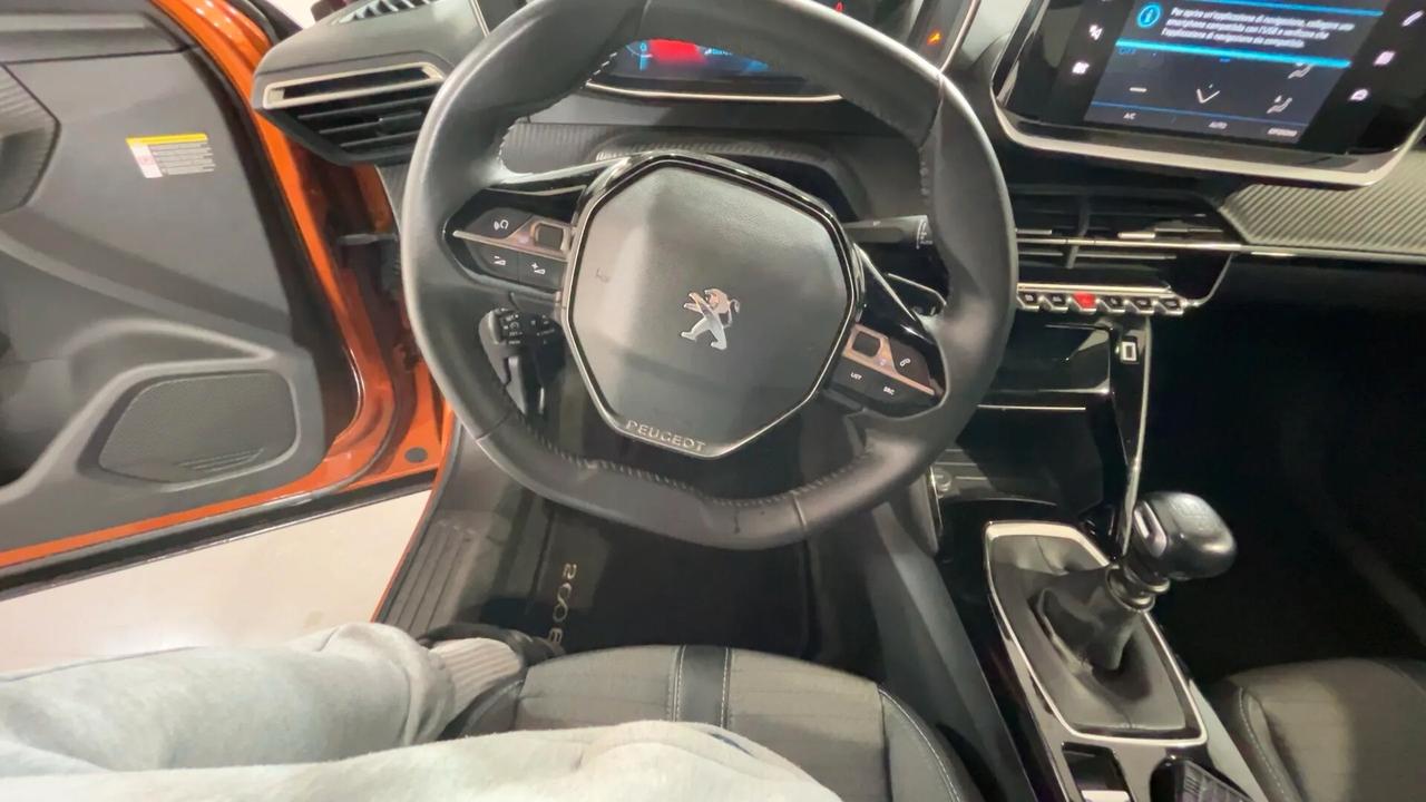 Peugeot 2008 PureTech 100 S&S Allure
